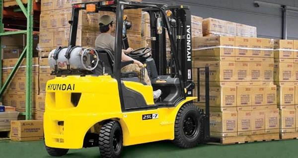 NR11 - TRANSPORTE, MOVIMENTAÇÃO, ARMAZENAGEM E MANUSEIO DE MATERIAIS